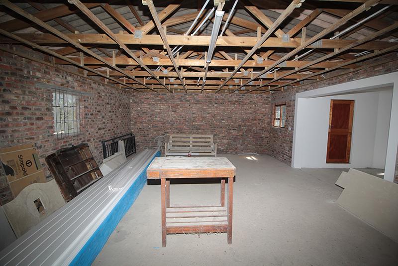 5 Bedroom Property for Sale in Fraaiuitsig Western Cape